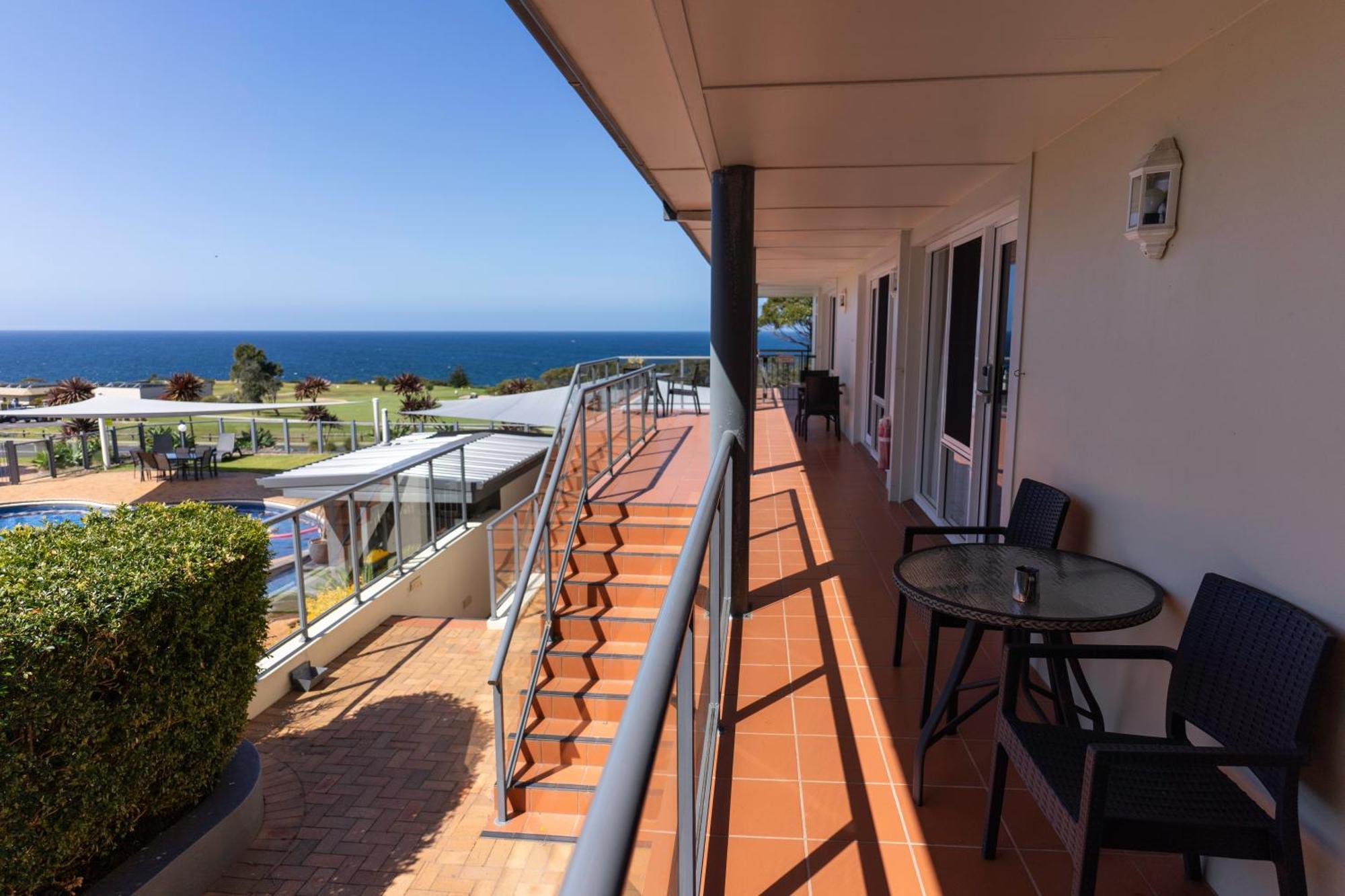 Amooran Oceanside Apartments&Motel Narooma Exterior foto